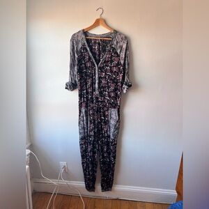 FREE PEOPLE FLORAL JUMPSUIT 🥀🪻